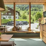Hotel Sonne 3*