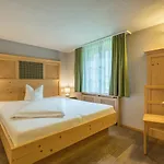 Hotel Sonne 3*