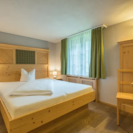 Hotel Sonne 3*
